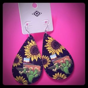 Texas sunflower earrings